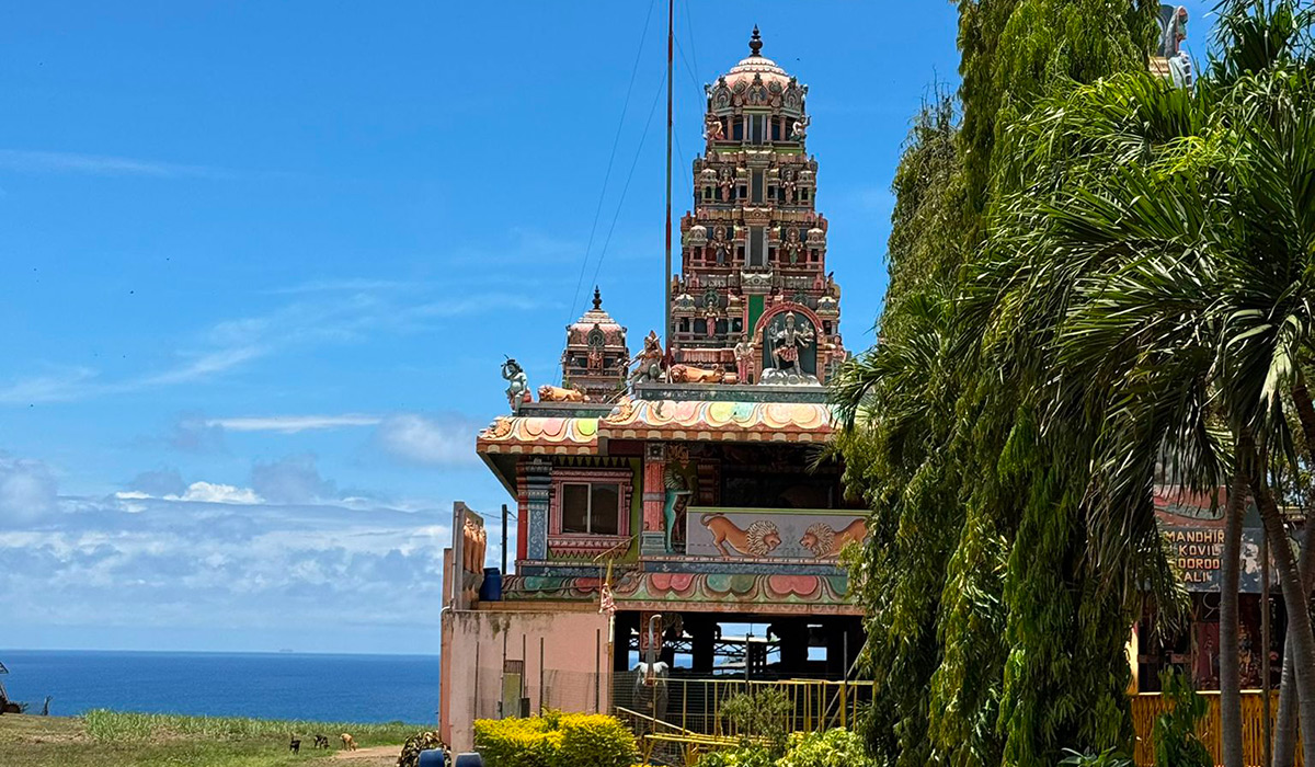 Incident au temple “Maha Kalyug” : deux touristes français victimes d'un racket